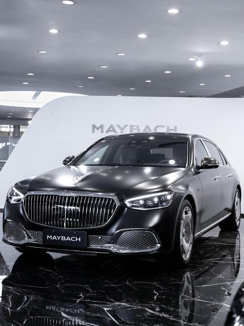 东莞65岚图汽车的售后服务让用户无忧出行，迈巴赫未来的豪华车趋势