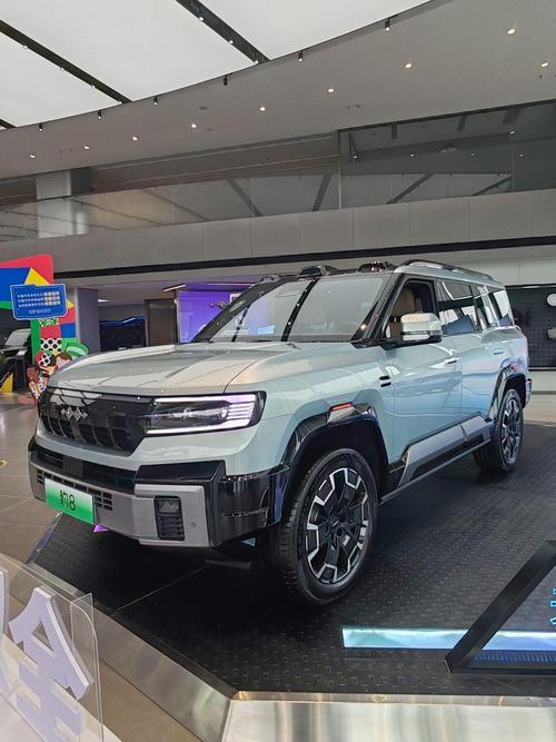 东莞65比亚迪方程豹硬派越野的爆款，英菲尼迪35周年与你共成长